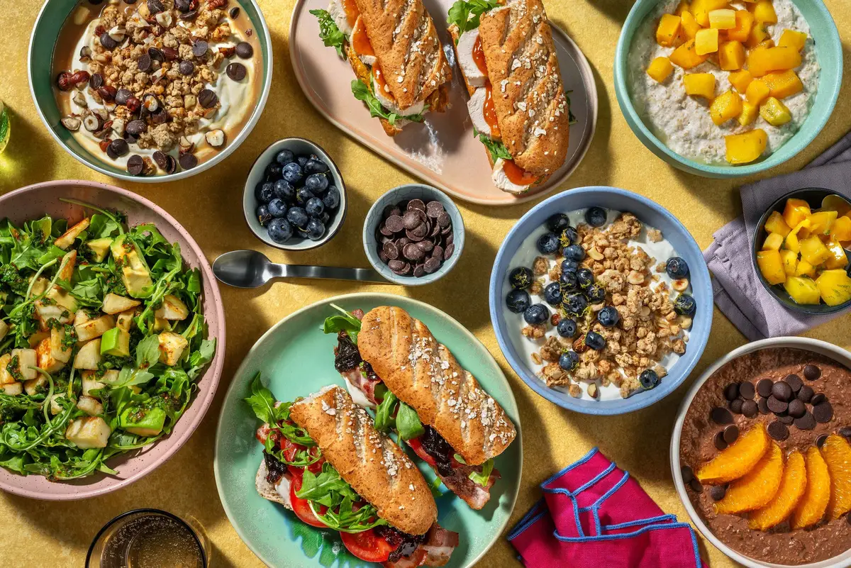 hf y23 m w27 uk 03 3 low 6510a59e